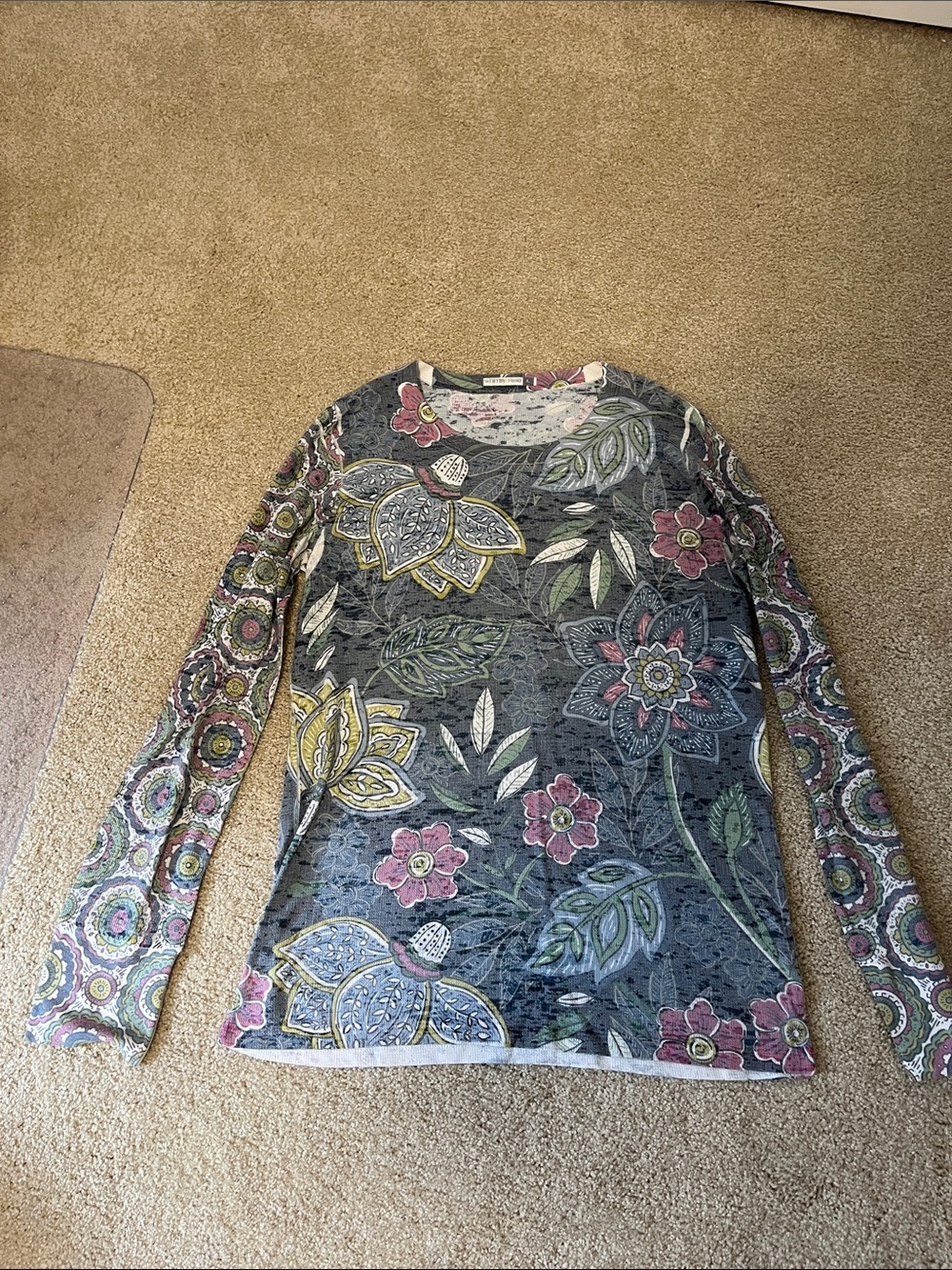 Long Sleeve Floral T.